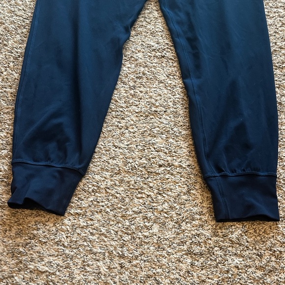 Lululemon Athletica Navy Blue Align  Joggers- like New - Picture 7 of 9